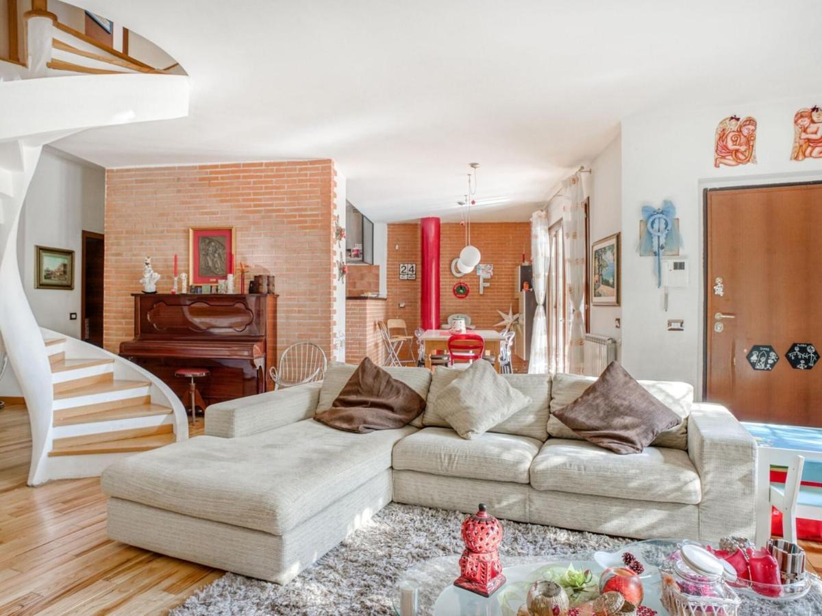 Belvilla By Oyo Guest House Belvedere Cappuccini di Riano エクステリア 写真